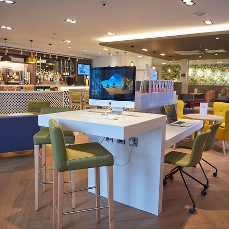Holiday Inn Northampton West M1 Junc 16, An Ihg Hotel Flore Exteriör bild