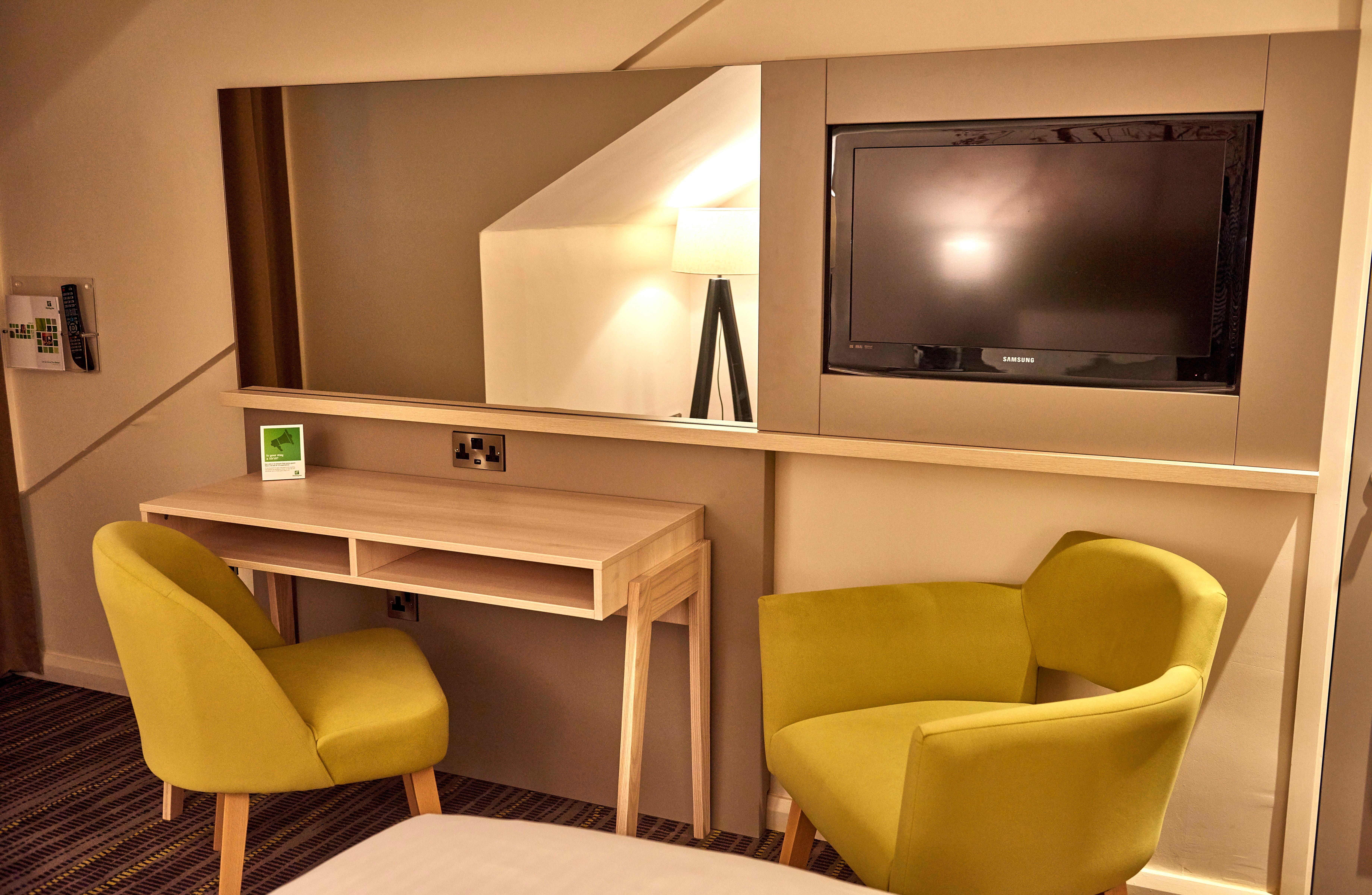 Holiday Inn Northampton West M1 Junc 16, An Ihg Hotel Flore Exteriör bild