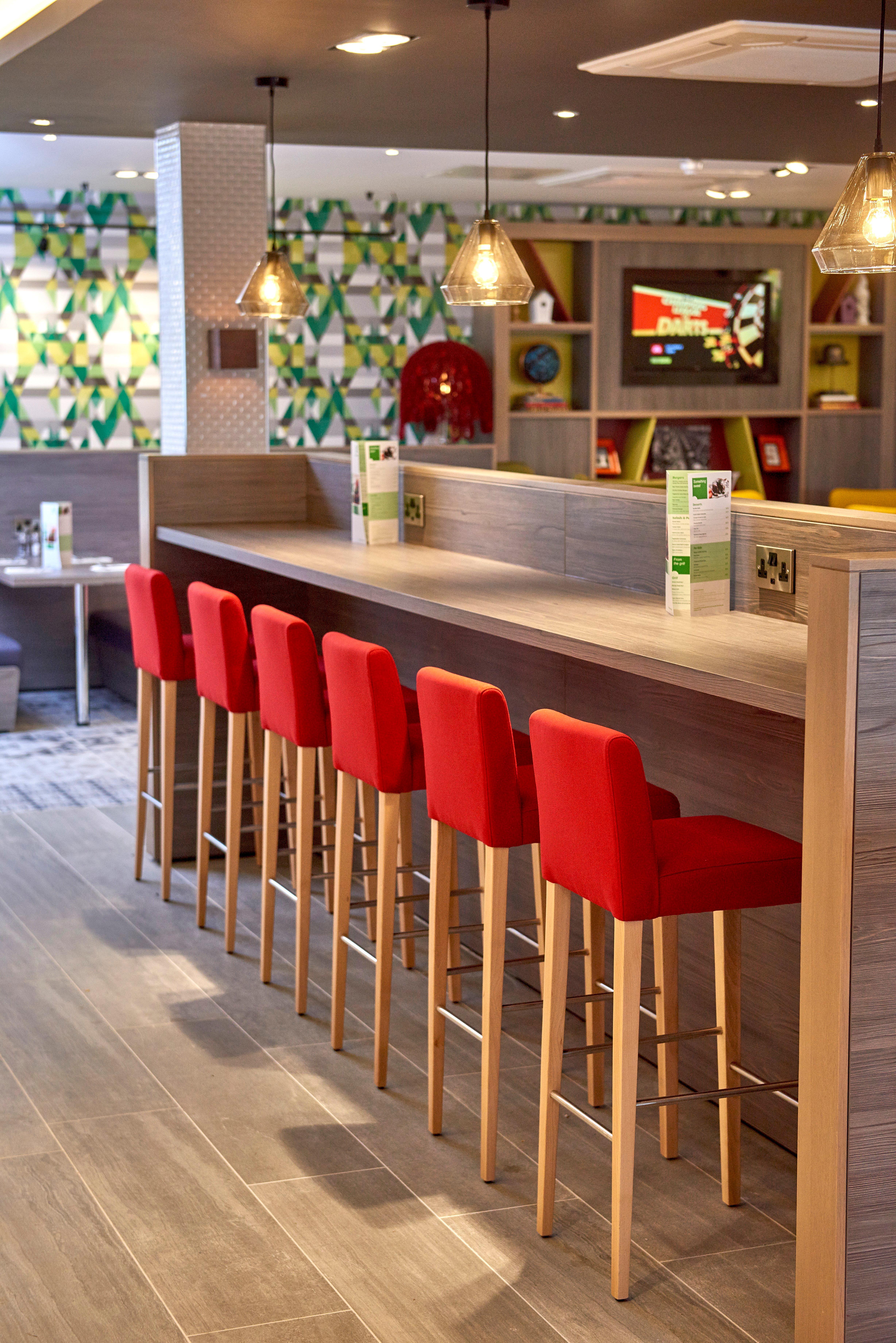 Holiday Inn Northampton West M1 Junc 16, An Ihg Hotel Flore Exteriör bild