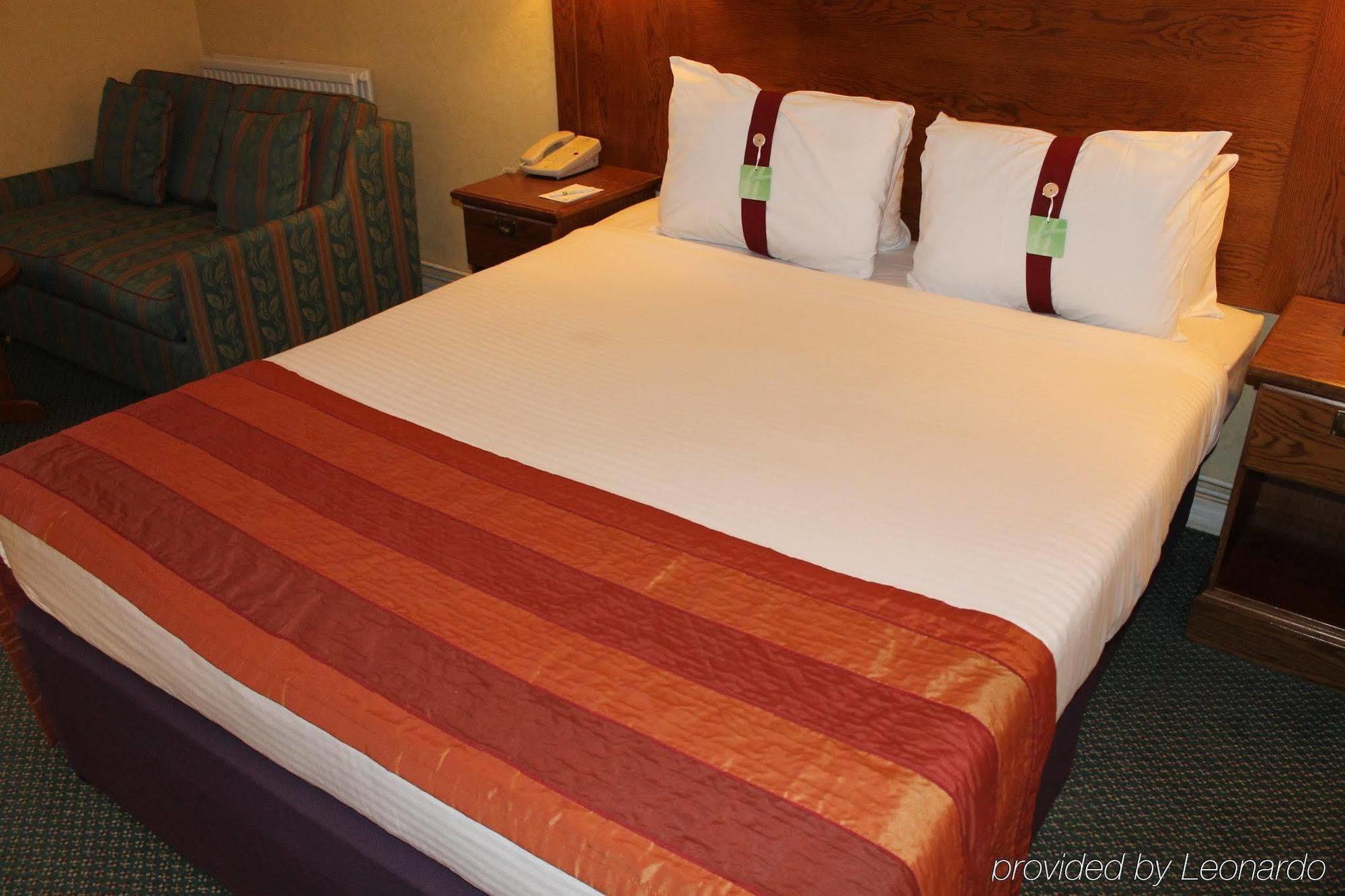Holiday Inn Northampton West M1 Junc 16, An Ihg Hotel Flore Exteriör bild