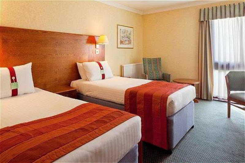 Holiday Inn Northampton West M1 Junc 16, An Ihg Hotel Flore Exteriör bild